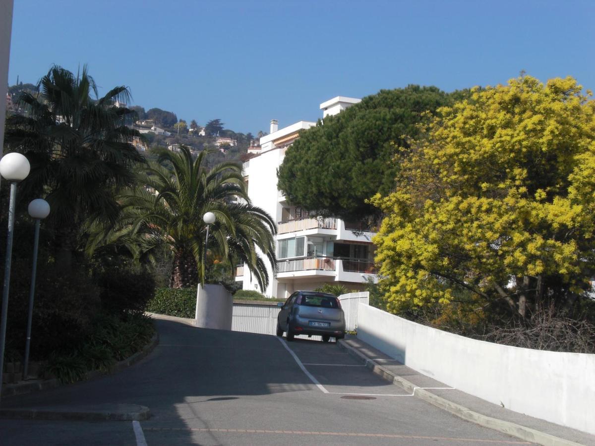 Residence Avec Piscine, Plage A 100 M, Cannes Et Juan Les Pins A 5 Min, Wifi Golfe-Juan Eksteriør bilde